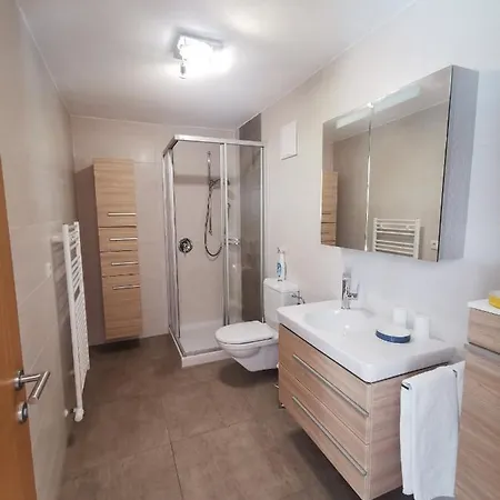 Apartmanhotel Kofler's Panorama-zillertal 4*